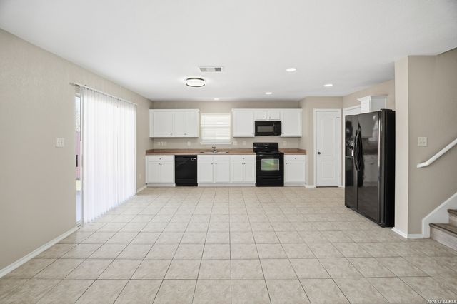 7723 Nature Pass, San Antonio, TX 78249