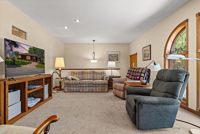 1520 29th STREET S, La Crosse, WI 54601