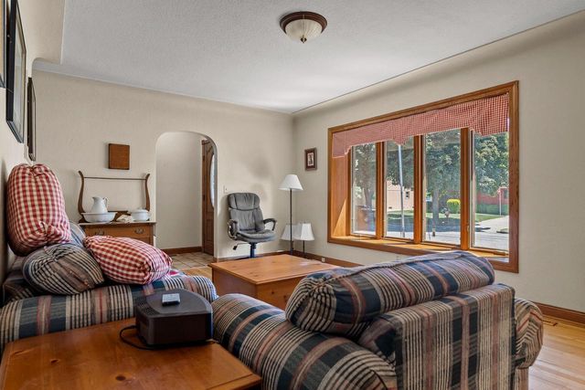 1520 29th STREET S, La Crosse, WI 54601