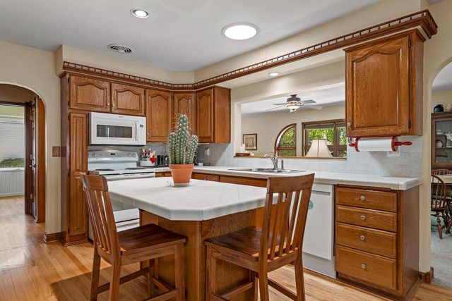 1520 29th STREET S, La Crosse, WI 54601