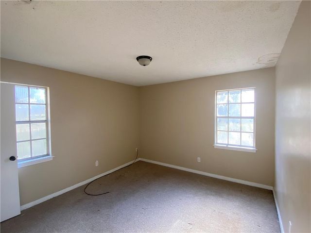 5700 Deerwood Drive N, Mobile, AL 36618