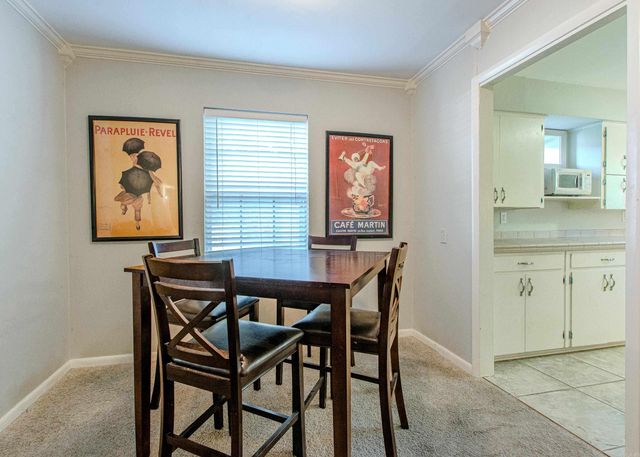 53 Flag Road, Little Rock, AR 72205