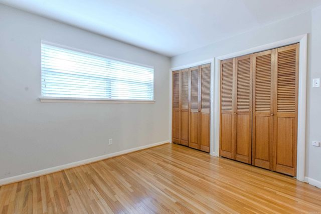 53 Flag Road, Little Rock, AR 72205