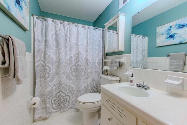 53 Flag Road, Little Rock, AR 72205