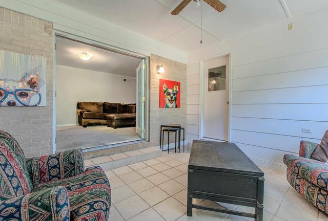 53 Flag Road, Little Rock, AR 72205