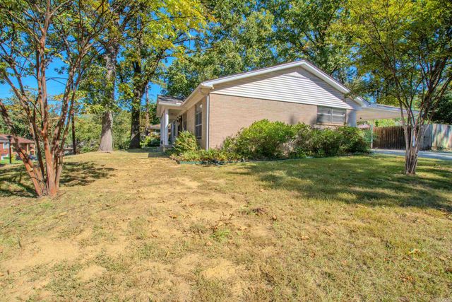 53 Flag Road, Little Rock, AR 72205