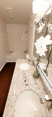 9810 burr press, San Antonio, TX 78245