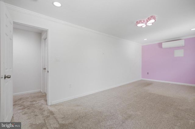 8 SUNNYKING DR, Reisterstown, MD 21136