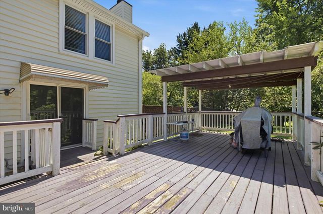 8 SUNNYKING DR, Reisterstown, MD 21136