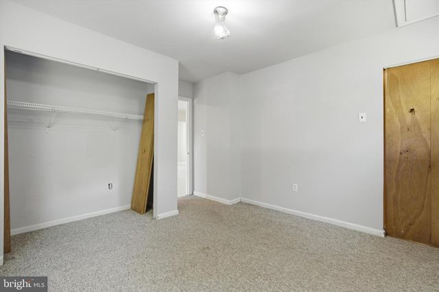 8 SUNNYKING DR, Reisterstown, MD 21136