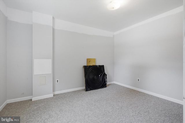8 SUNNYKING DR, Reisterstown, MD 21136
