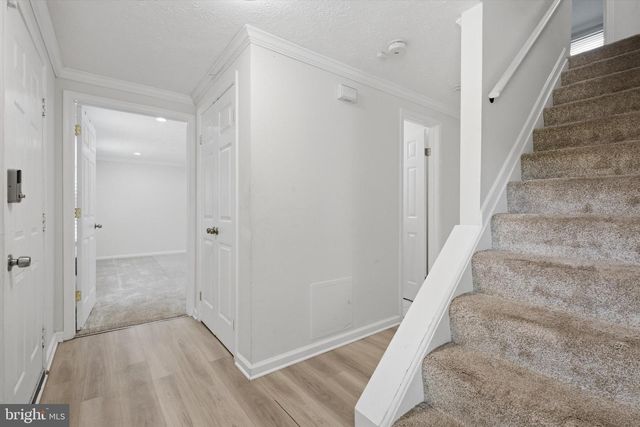 8 SUNNYKING DR, Reisterstown, MD 21136