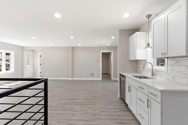 2291 5th Court, White Bear Twp, MN 55110