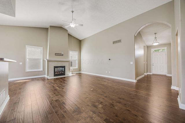 5370 Herring Run Way, Dublin, OH 43016