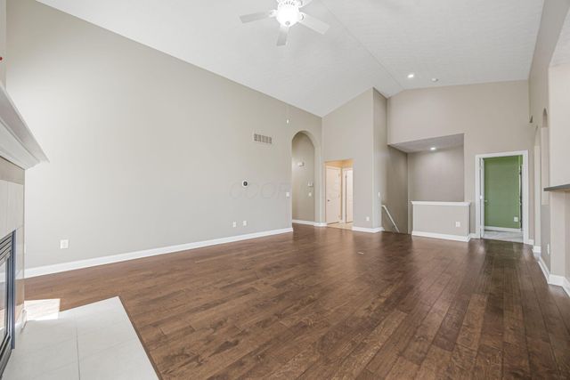 5370 Herring Run Way, Dublin, OH 43016