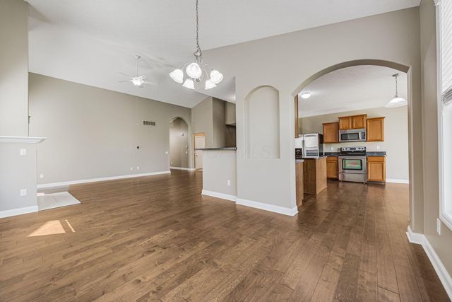 5370 Herring Run Way, Dublin, OH 43016
