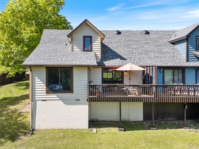 11 Ironwood Drive, Holiday Island, AR 72631
