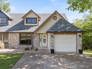 11 Ironwood Drive, Holiday Island, AR 72631