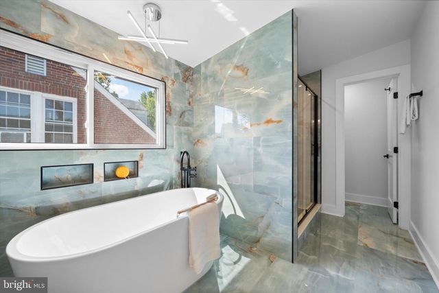 1929 RANDOLPH ST NE, Washington, DC 20018