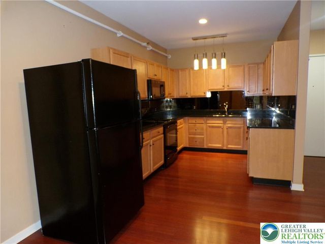 11 2nd Street 218, Bethlehem City, PA 18015