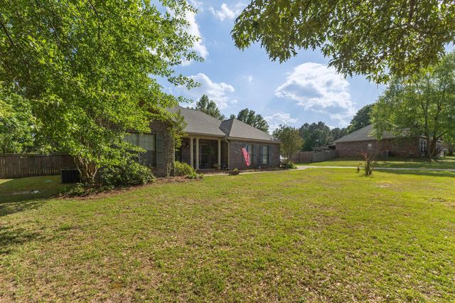 36 Pleasant Hill, Sumrall, MS 39482