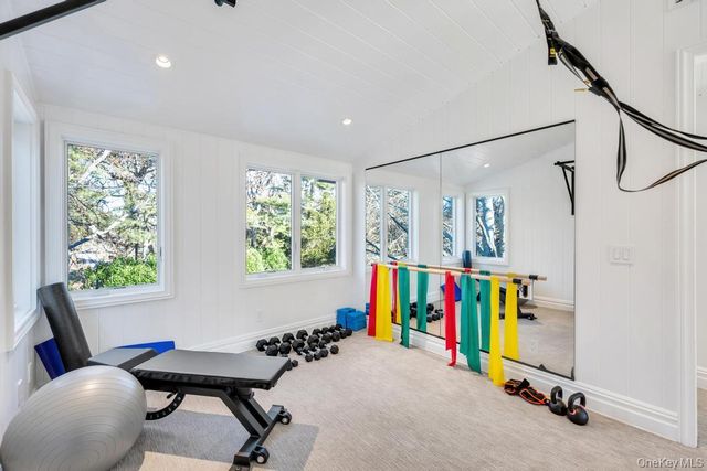 1 Cooper Lane, Quogue, NY 11959