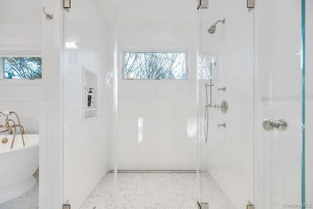 1 Cooper Lane, Quogue, NY 11959