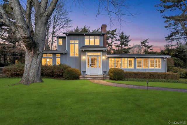 1 Cooper Lane, Quogue, NY 11959