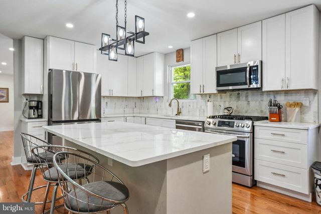 2315 GARWOOD RD, Sicklerville, NJ 08081