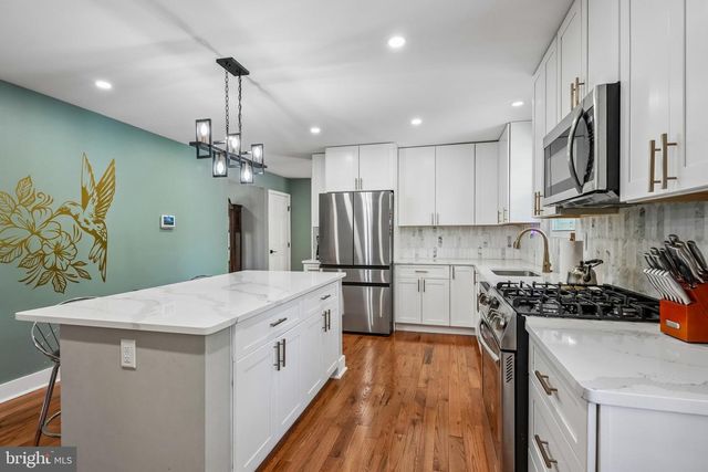 2315 GARWOOD RD, Sicklerville, NJ 08081