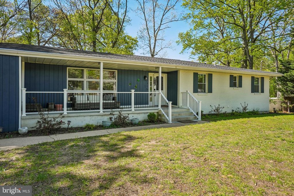 2315 GARWOOD RD, Sicklerville, NJ 08081