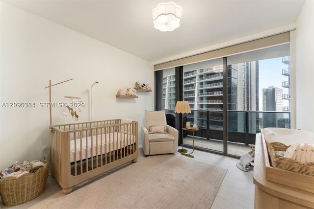 1000 Brickell Plz 2401, Miami, FL 33131