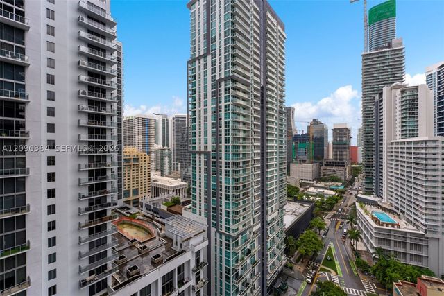 1000 Brickell Plz 2401, Miami, FL 33131
