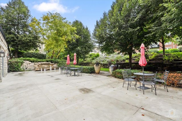 7753 Van Buren Street 303, Forest Park, IL 60130