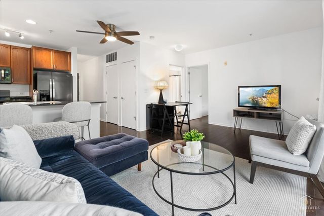 7753 Van Buren Street 303, Forest Park, IL 60130