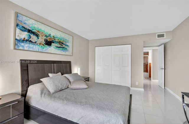 5901 Camino Del Sol 207 207, Boca Raton, FL 33433