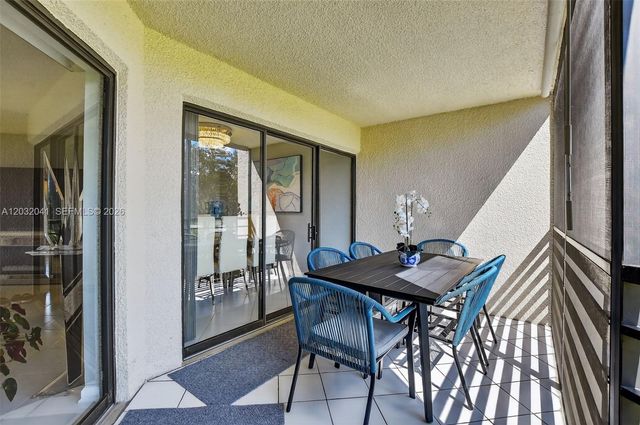 5901 Camino Del Sol 207 207, Boca Raton, FL 33433