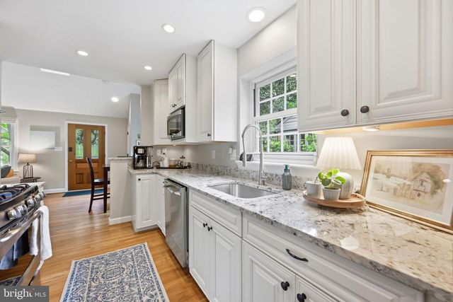 1665 FRANCIS HAMMOND PKWY, Alexandria, VA 22302