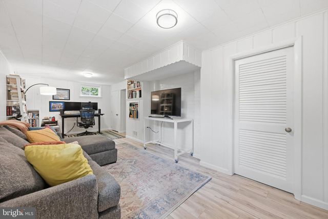 1665 FRANCIS HAMMOND PKWY, Alexandria, VA 22302