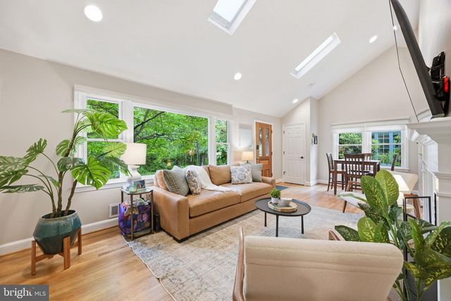 1665 FRANCIS HAMMOND PKWY, Alexandria, VA 22302