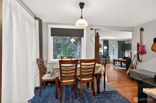 8620 35th Avenue SW, Seattle, WA 98126