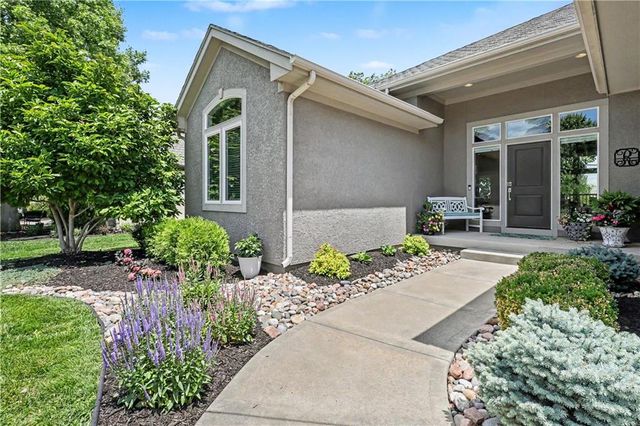 8303 Harbinger Street, Lenexa, KS 66219