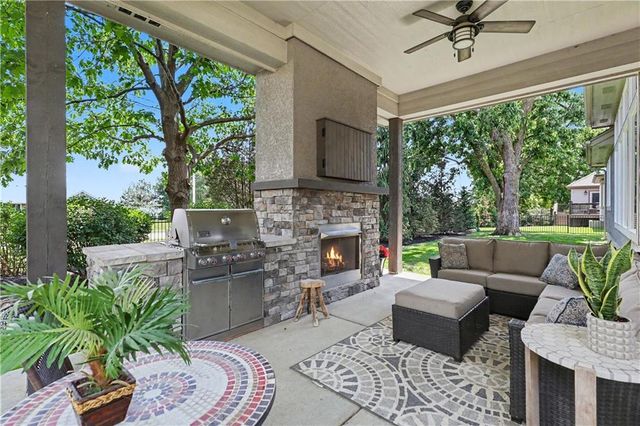 8303 Harbinger Street, Lenexa, KS 66219