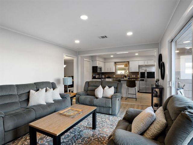 9403 Timberside Drive, Houston, TX 77025