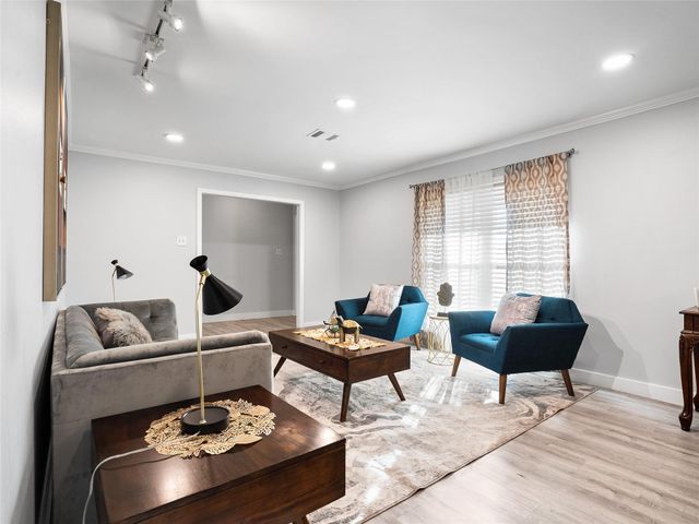 9403 Timberside Drive, Houston, TX 77025