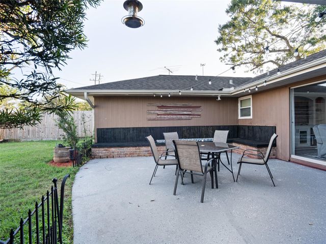 9403 Timberside Drive, Houston, TX 77025