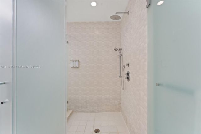 5300 NW 87th Ave 408, Doral, FL 33178