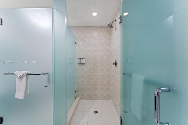 5300 NW 87th Ave 408, Doral, FL 33178