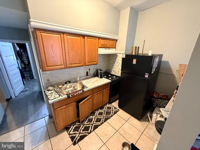 1325 W WINGOHOCKING ST, Philadelphia, PA 19140