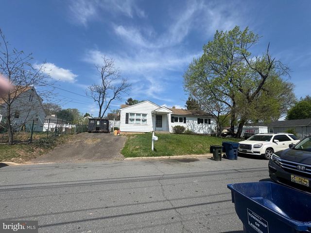 120 MERILINE, Lawrenceville, NJ 08648